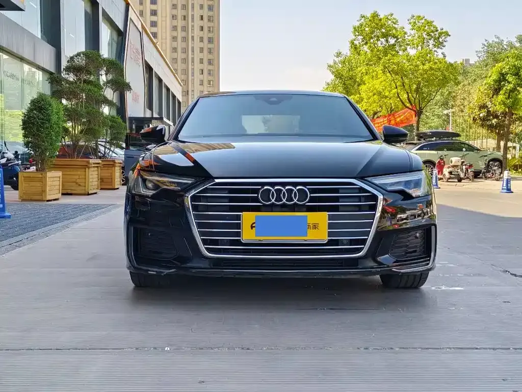 Audi A6L 2021 из CN, фото 2