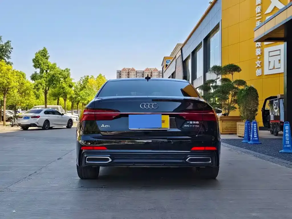 Audi A6L 2021 из CN, фото 5