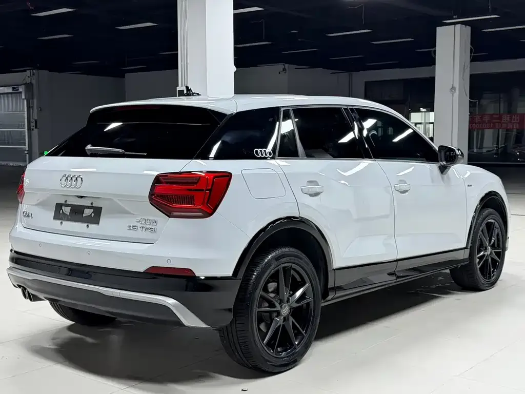 Audi Q2L 2021 из CN, фото 5