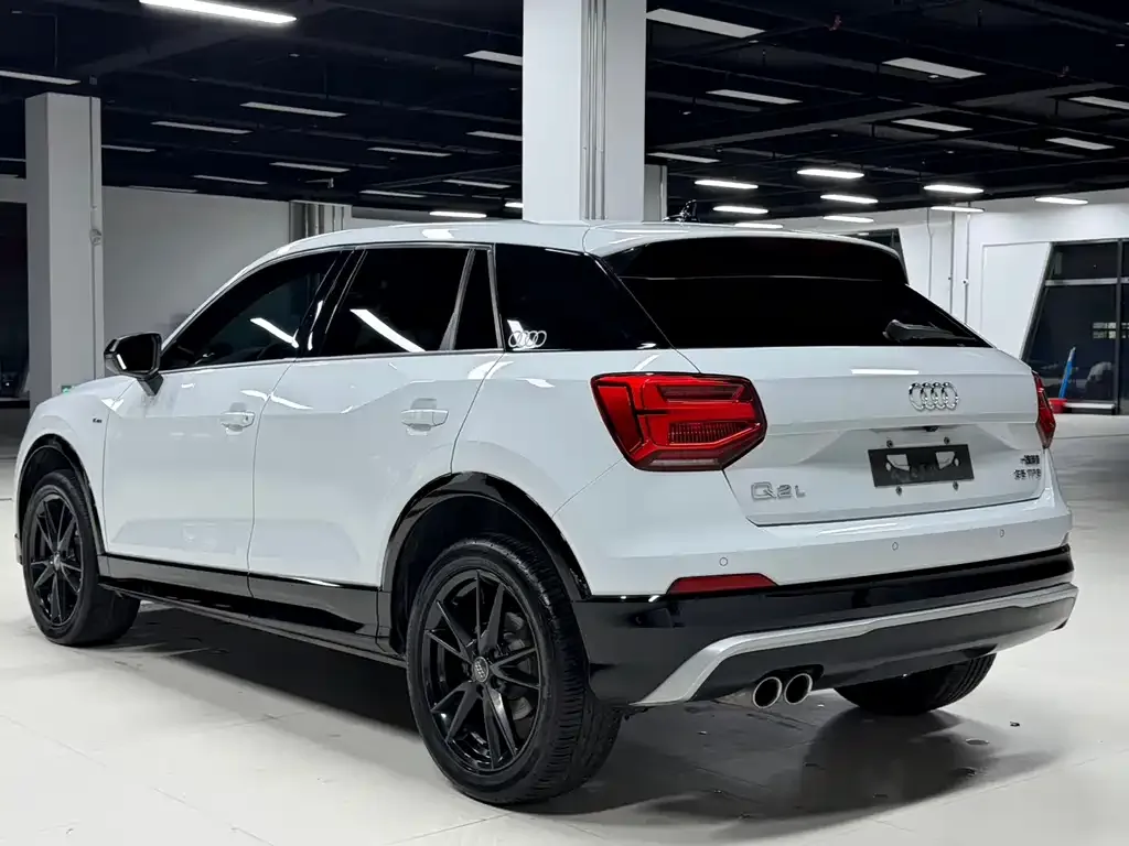 Audi Q2L 2021 из CN, фото 7