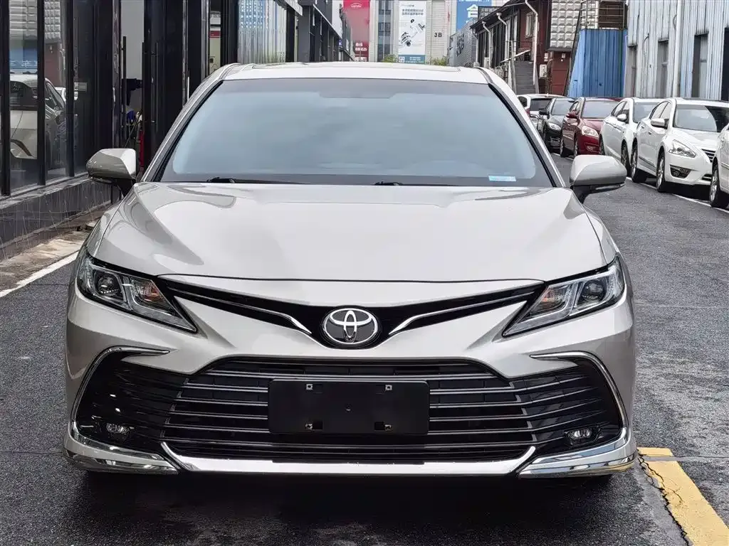 Toyota Camry 2022 из CN, фото 4