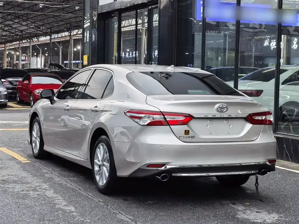 Toyota Camry 2022 из CN, фото 6