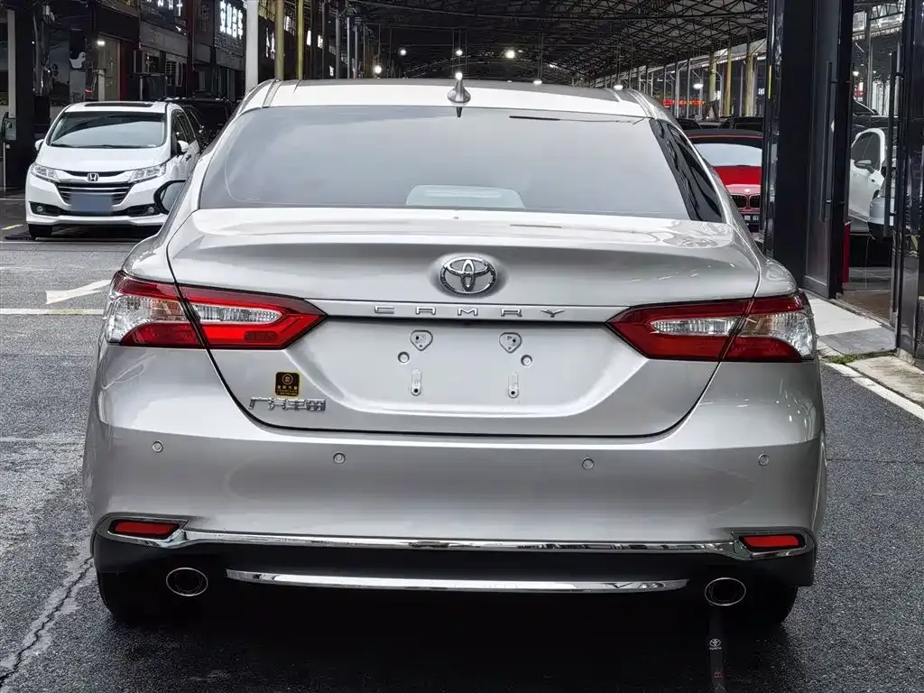 Toyota Camry 2022 из CN, фото 7
