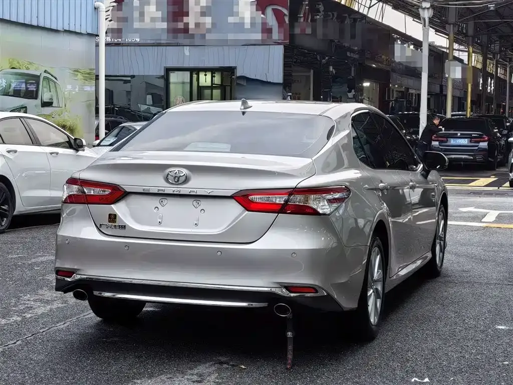 Toyota Camry 2022 из CN, фото 8