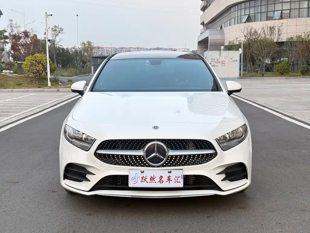 Mercedes-Benz A-Class — фото 2