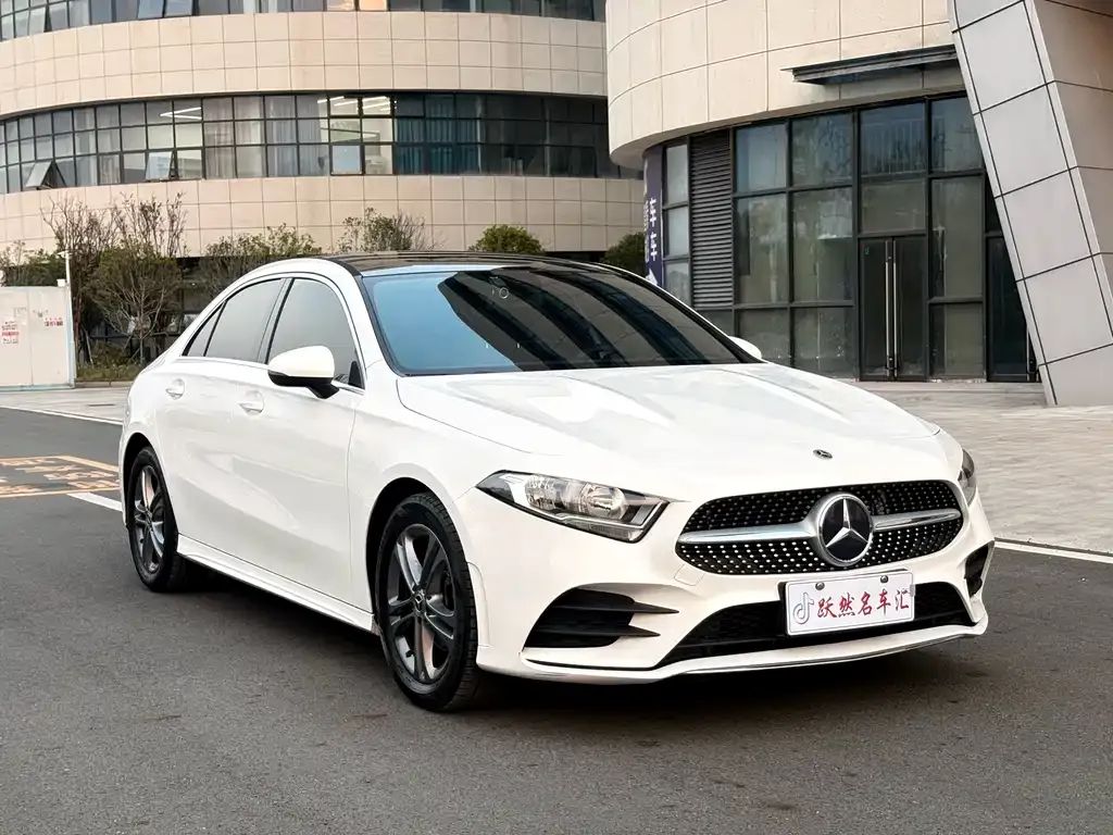 Mercedes-Benz A-Class — фото 3