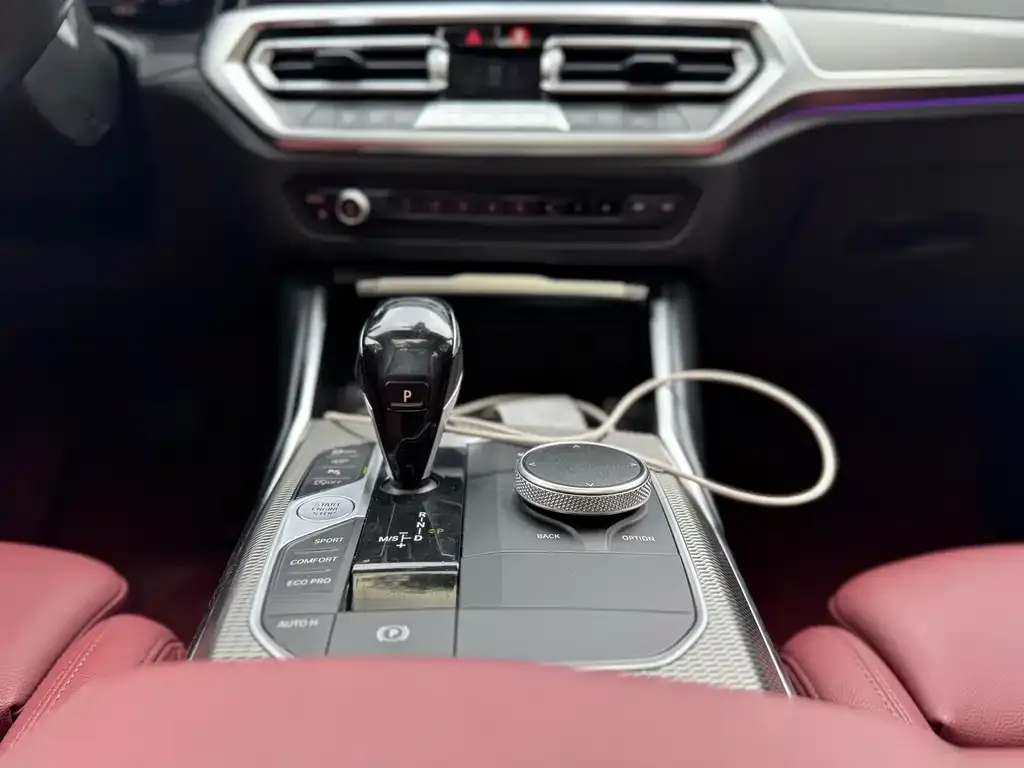 BMW 3 Series 2021 из CN, фото 10