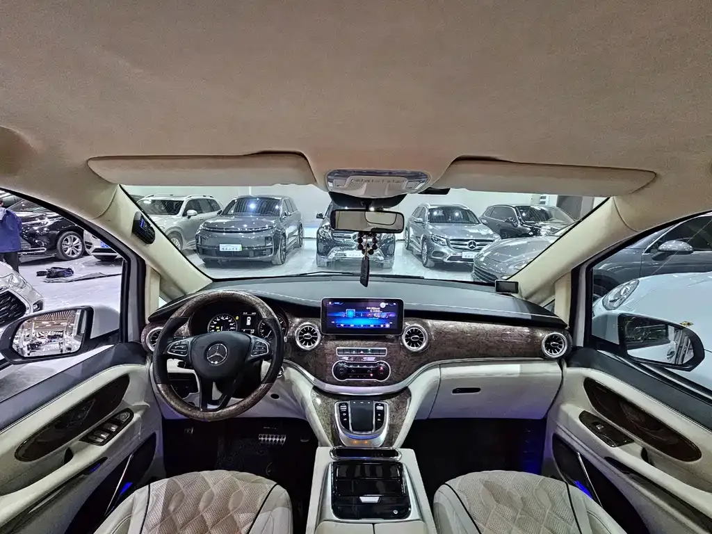 Mercedes-Benz Vito 2021 из CN, фото 7