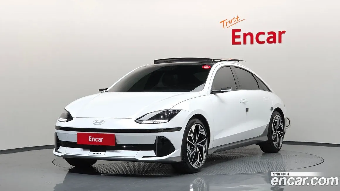Hyundai Ioniq6 — фото 1
