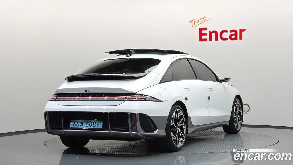 Hyundai Ioniq6 — фото 2