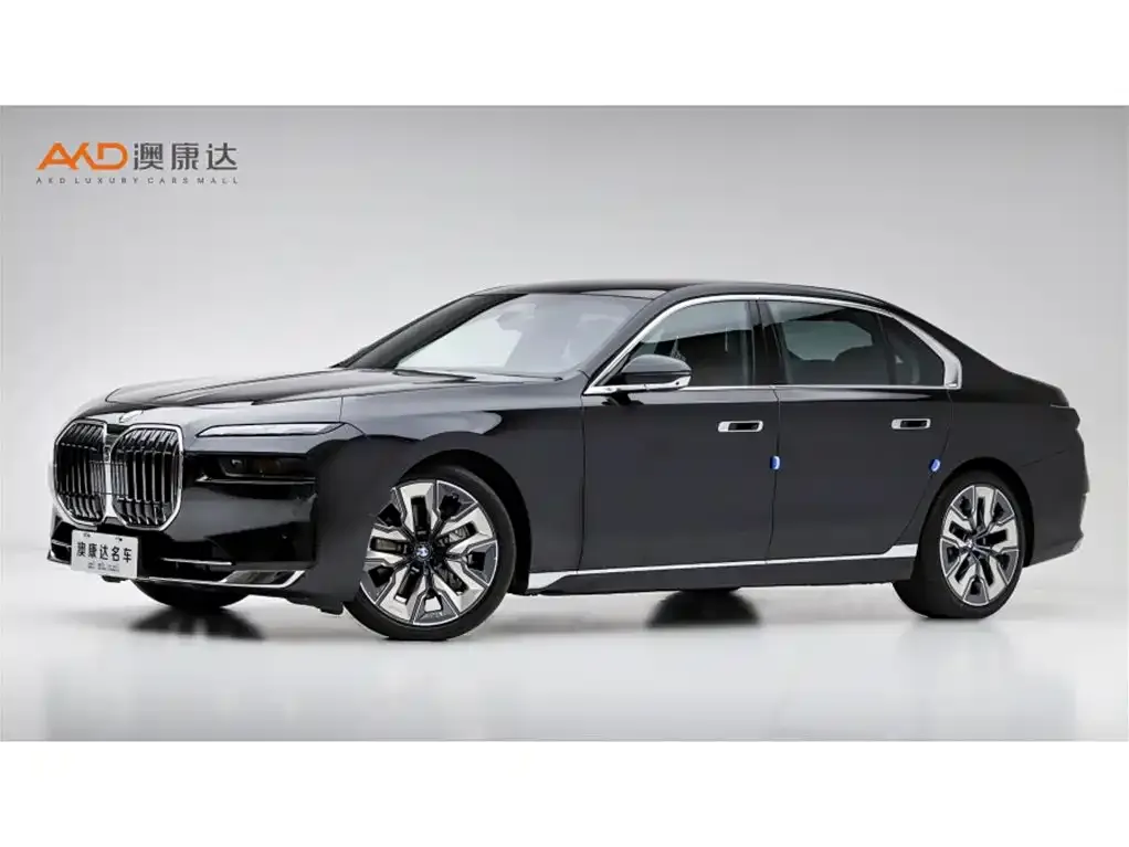 BMW 7 Series 2024 из CN, фото 1