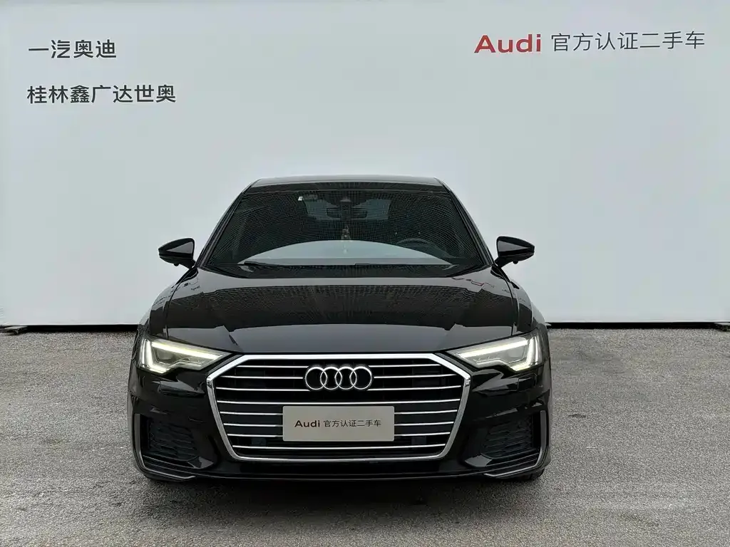 Audi A6L 2021 из CN, фото 2