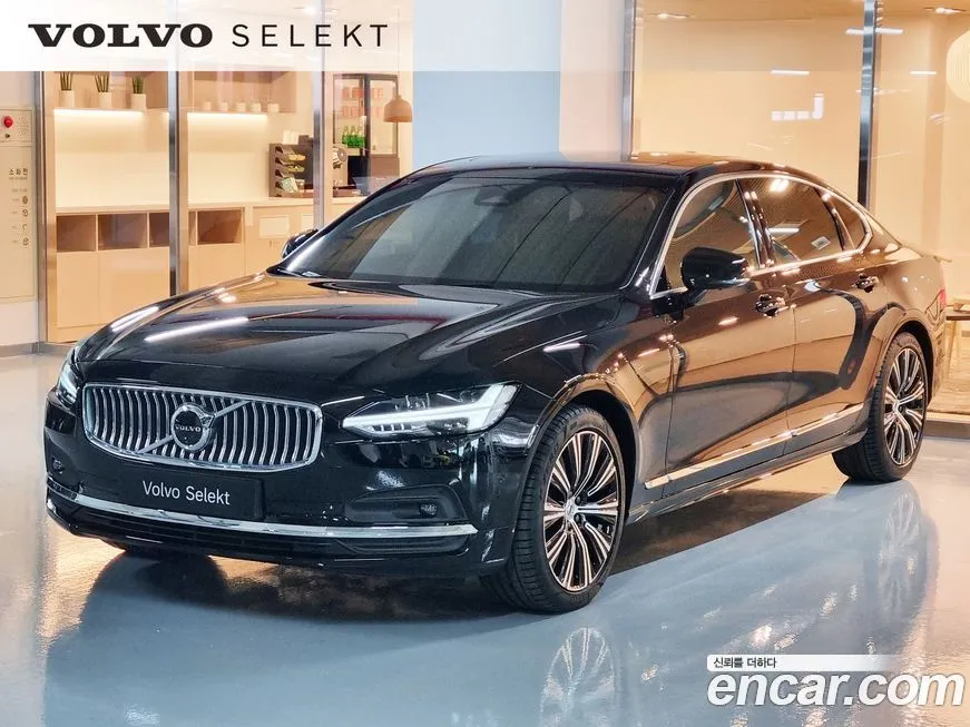 Volvo S90 — фото 1