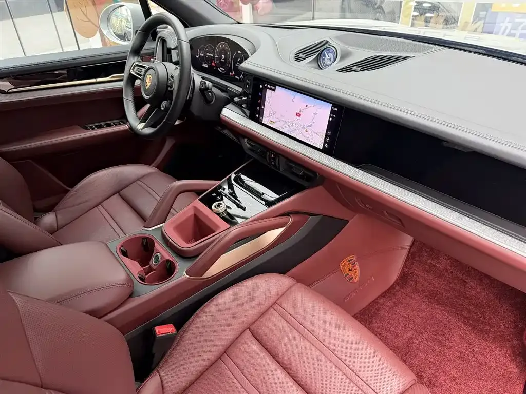 Porsche Cayenne 2025 из CN, фото 7