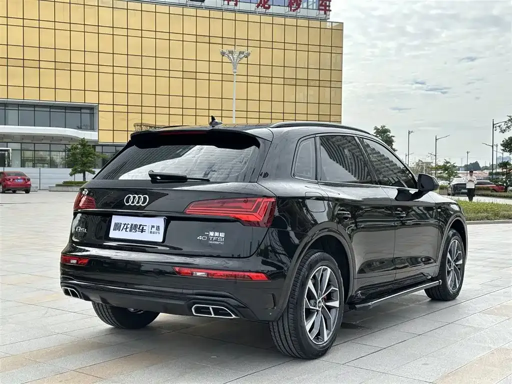 Audi Q5L 2024 из CN, фото 4