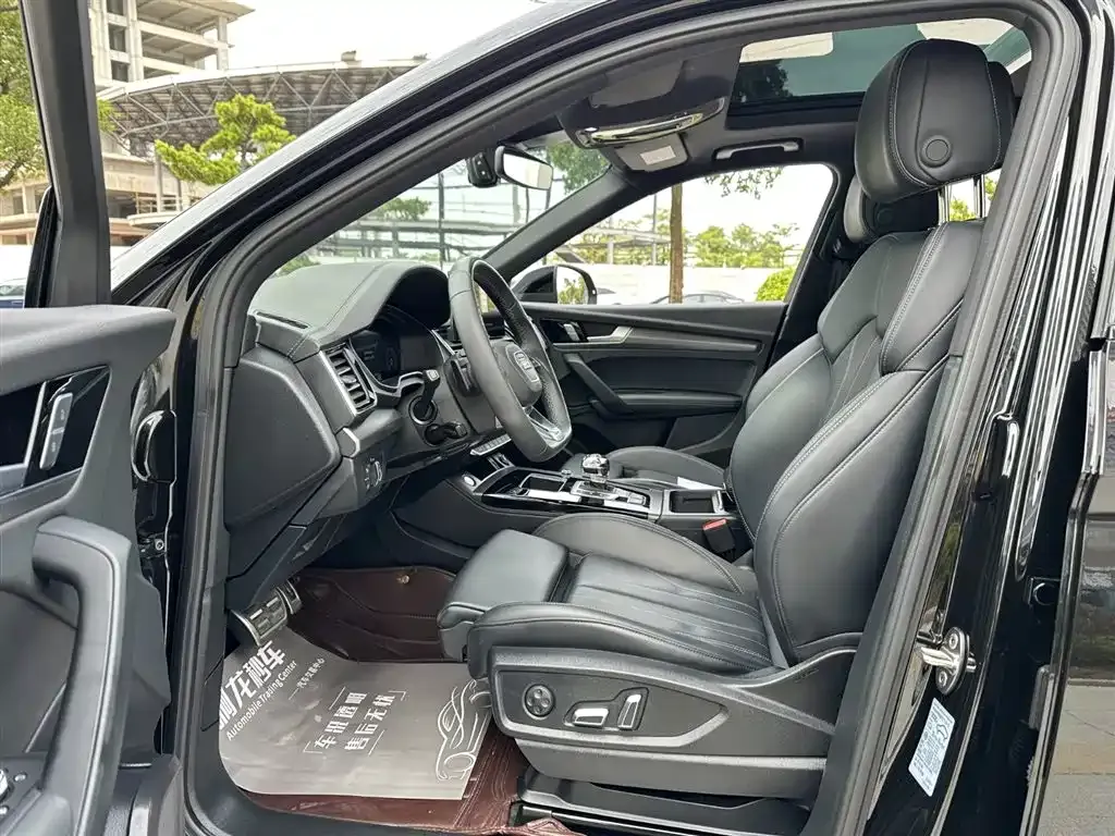 Audi Q5L 2024 из CN, фото 7