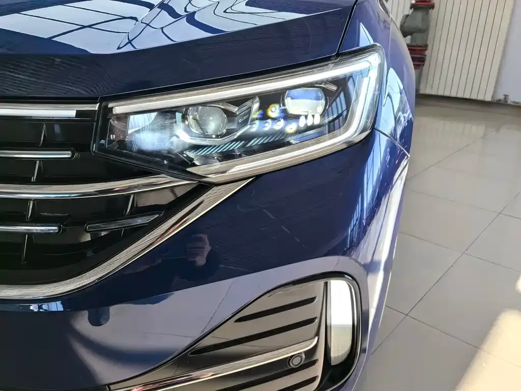 Volkswagen GTE PHEV 2022 из CN, фото 4