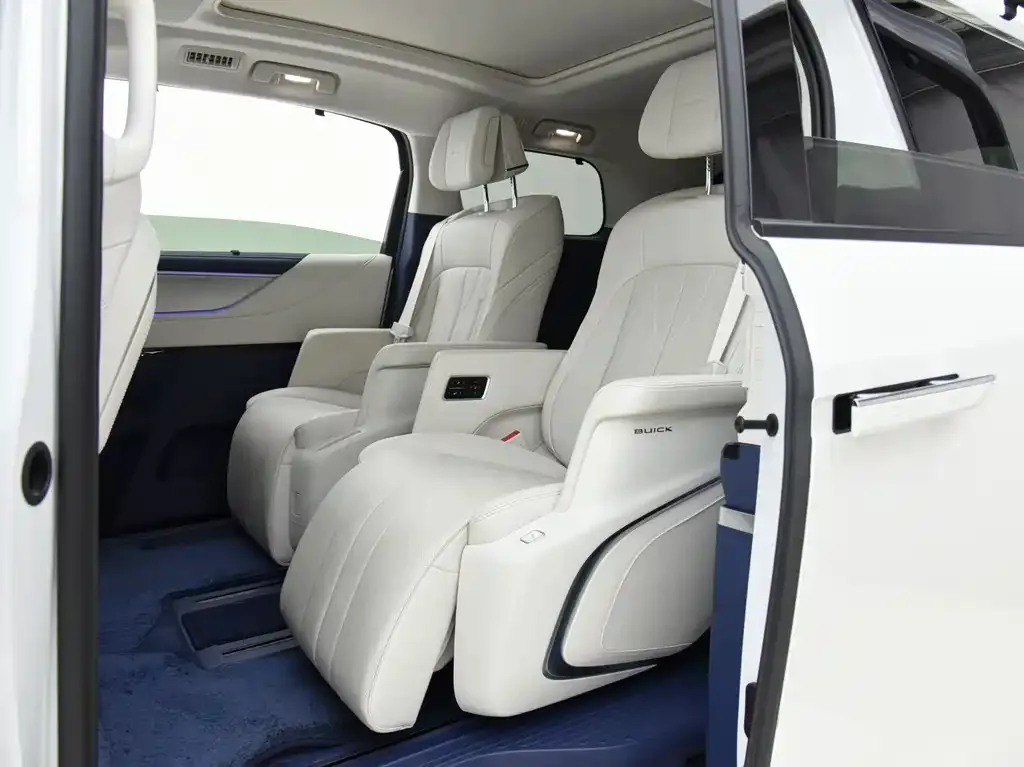 Buick GL8 Hybrid 2024 из CN, фото 6