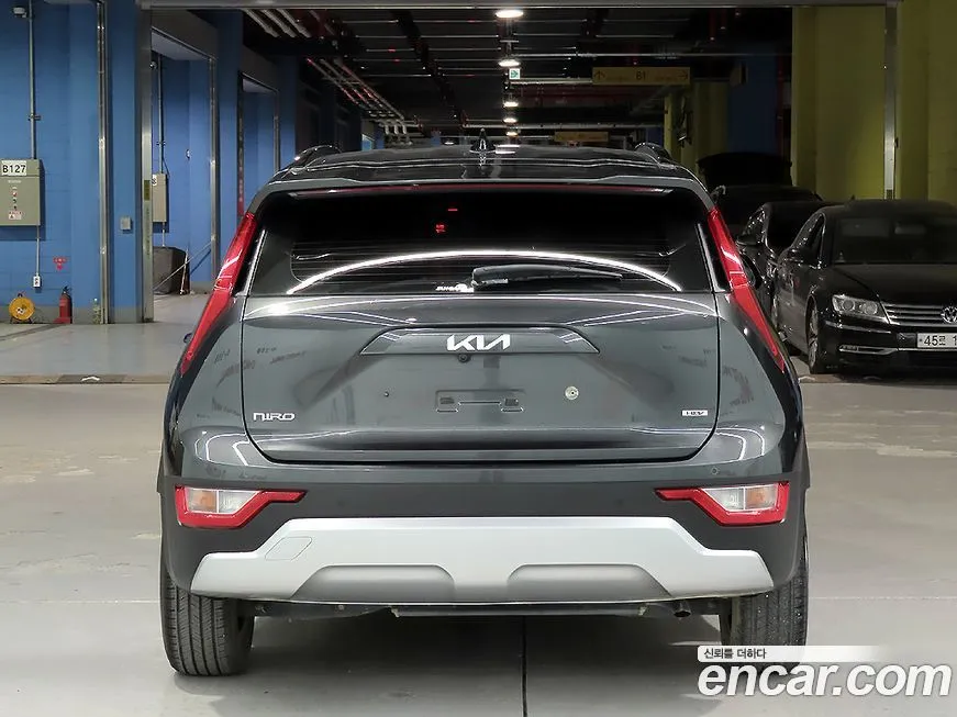 Kia Niro — фото 3
