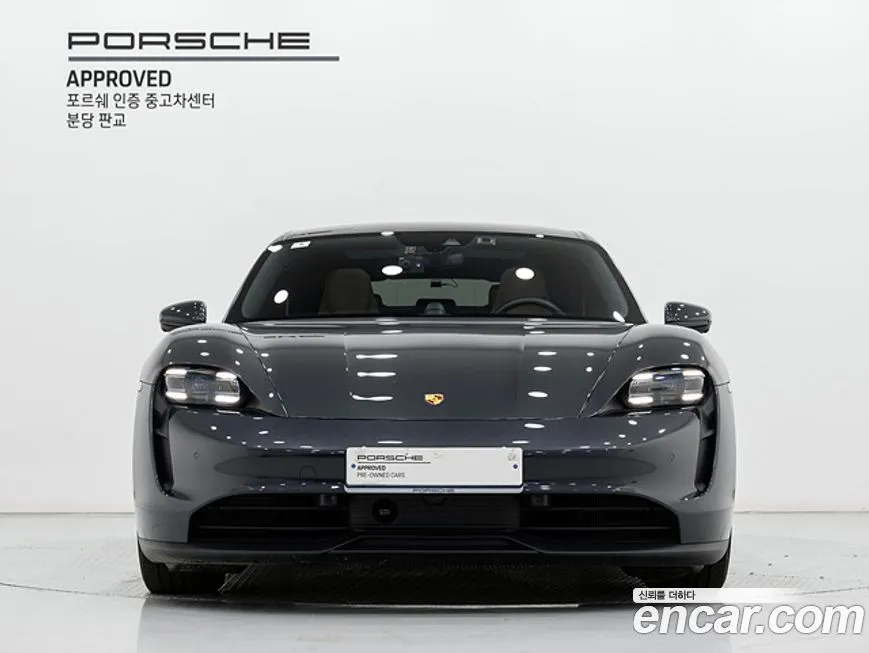 Porsche Taycan — фото 3