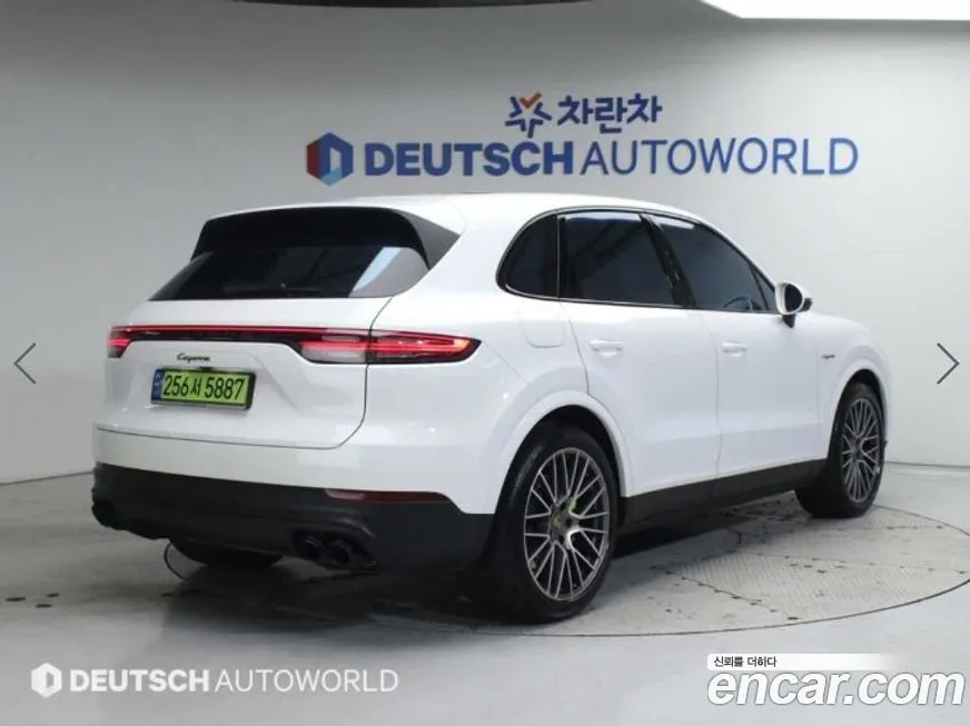 Porsche Cayenne 2023 из KR, фото 2