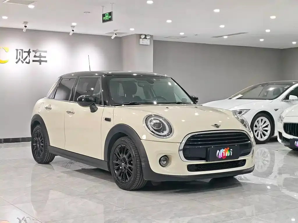 MINI Cooper (3-door) 2021 из CN, фото 3