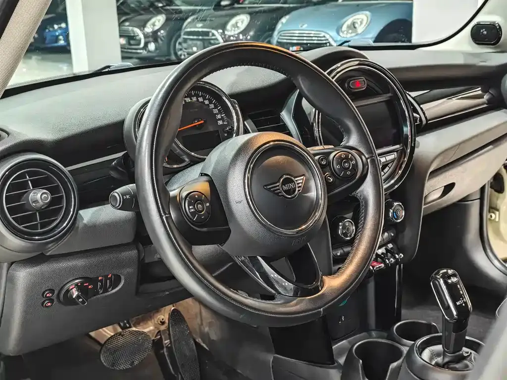 MINI Cooper (3-door) 2021 из CN, фото 4