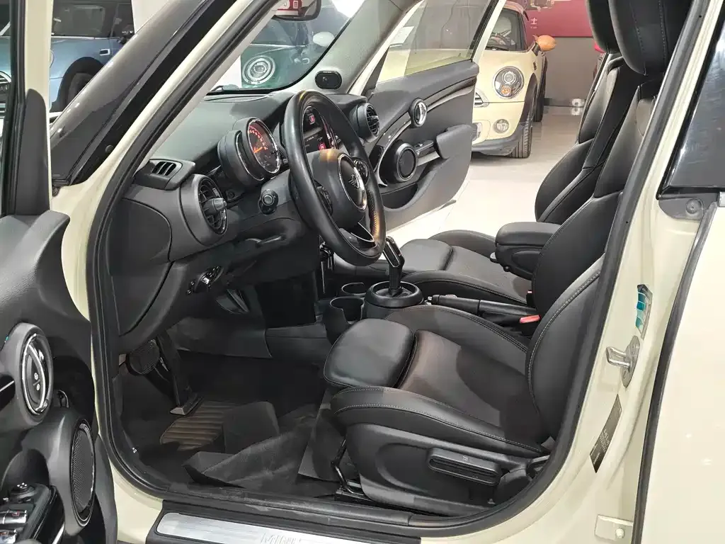 MINI Cooper (3-door) 2021 из CN, фото 8