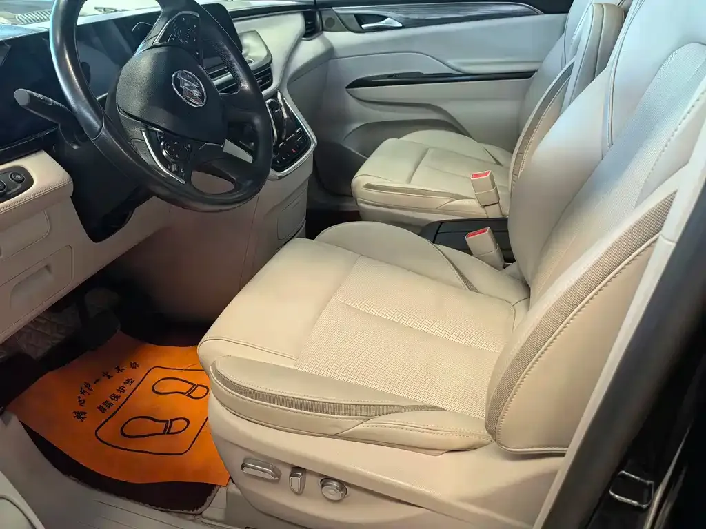 Buick GL8 2022 из CN, фото 7