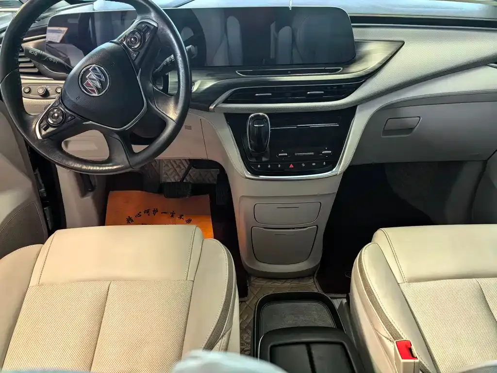 Buick GL8 2022 из CN, фото 9