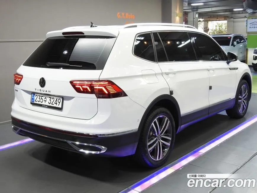 Volkswagen Tiguan — фото 2