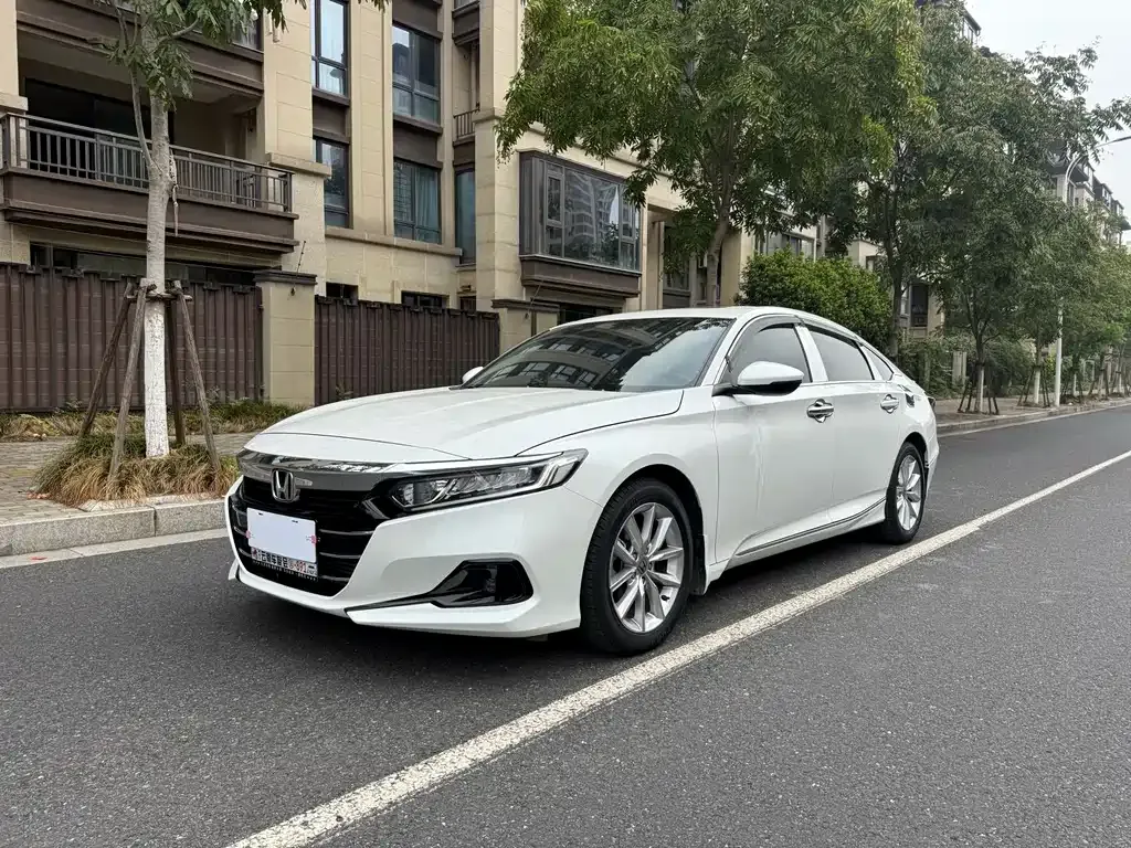 Honda Accord 2023 из CN, фото 1