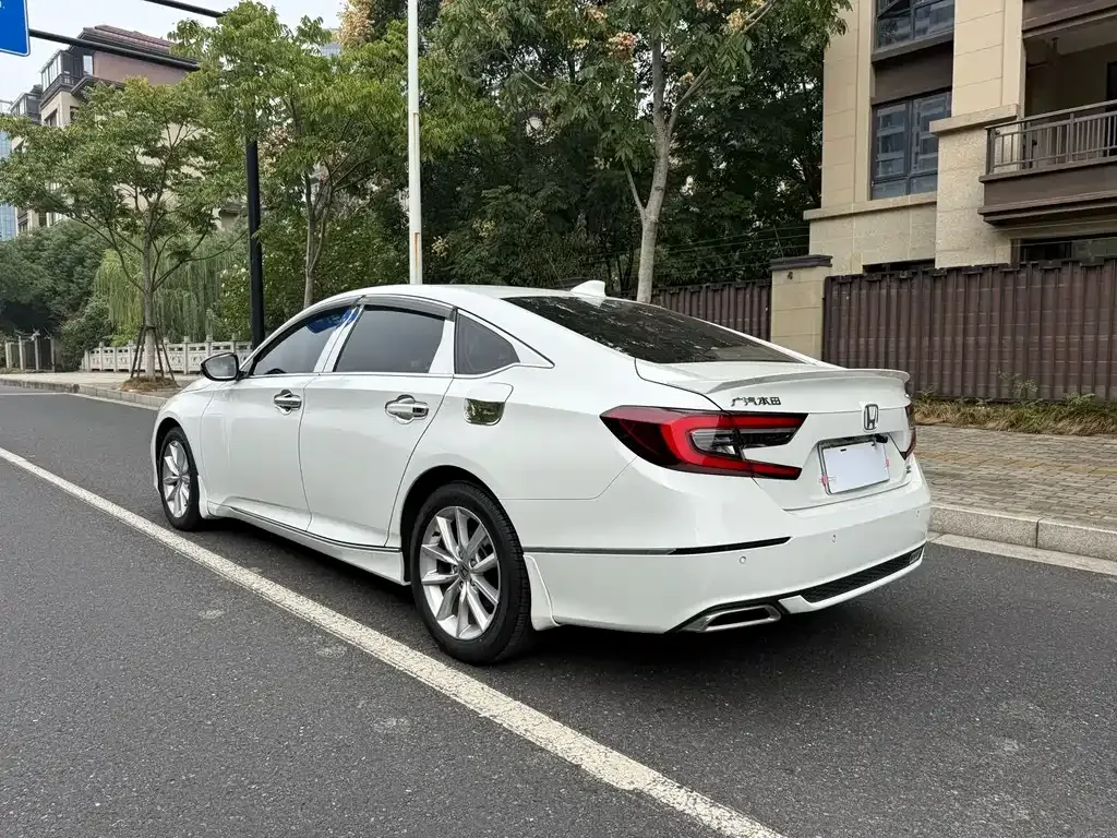 Honda Accord 2023 из CN, фото 4