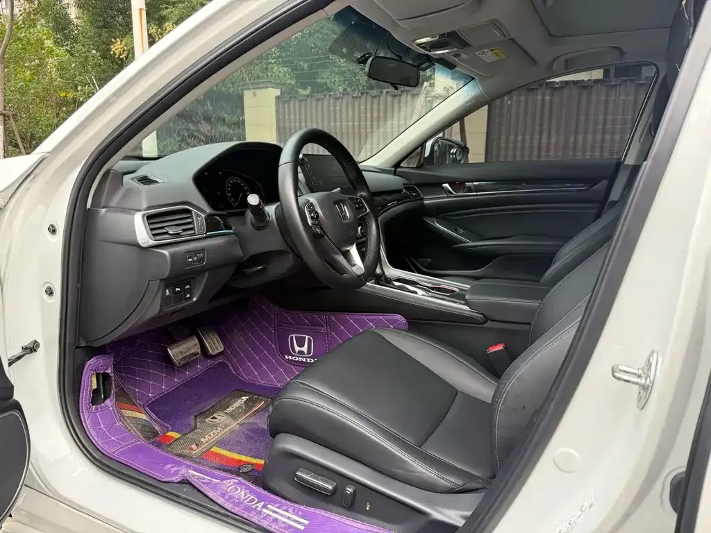 Honda Accord 2023 из CN, фото 8