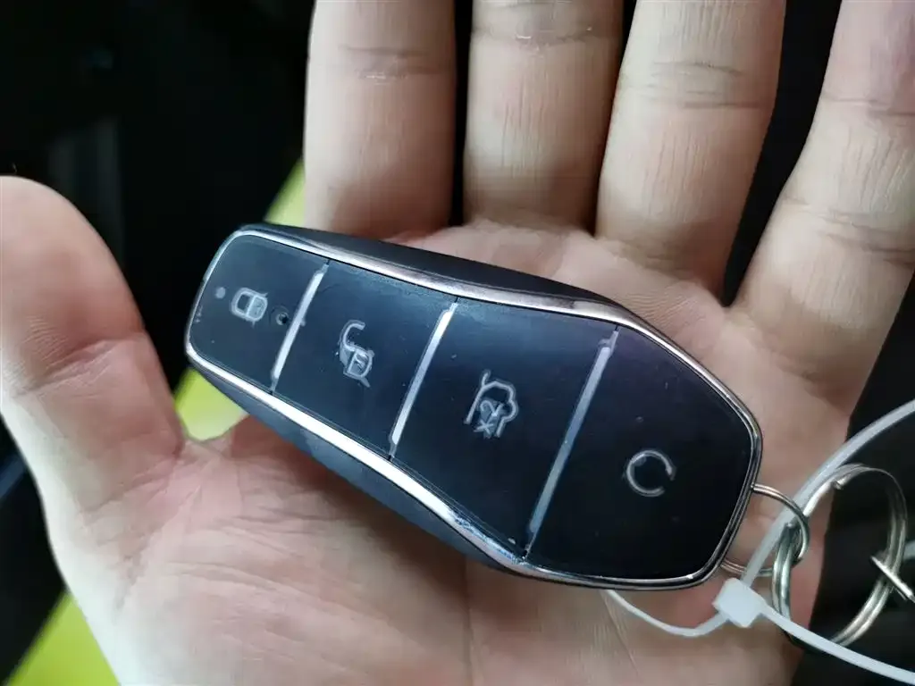 BYD Qin PLUS 2025 из CN, фото 8