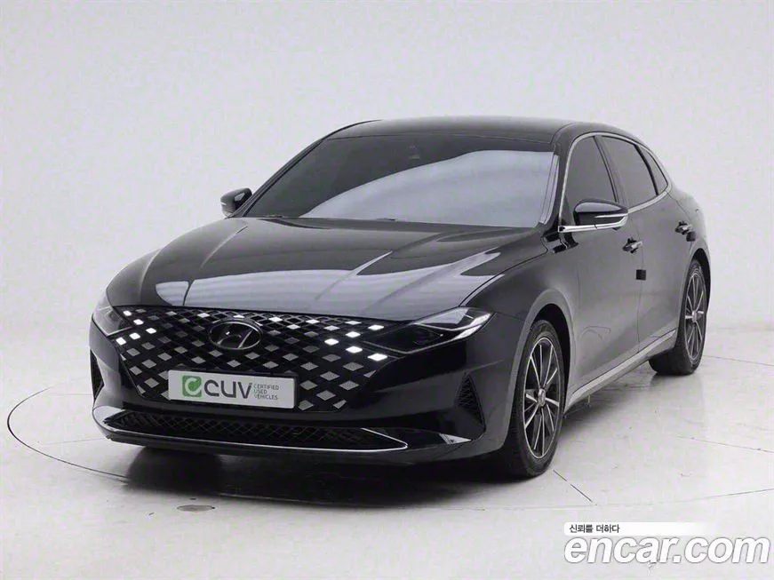 Hyundai Grandeur — фото 1