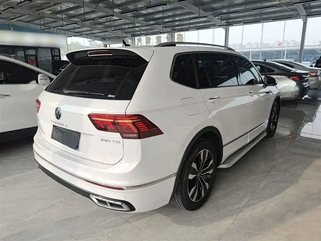 Volkswagen Tiguan L 2022 из CN, фото 7