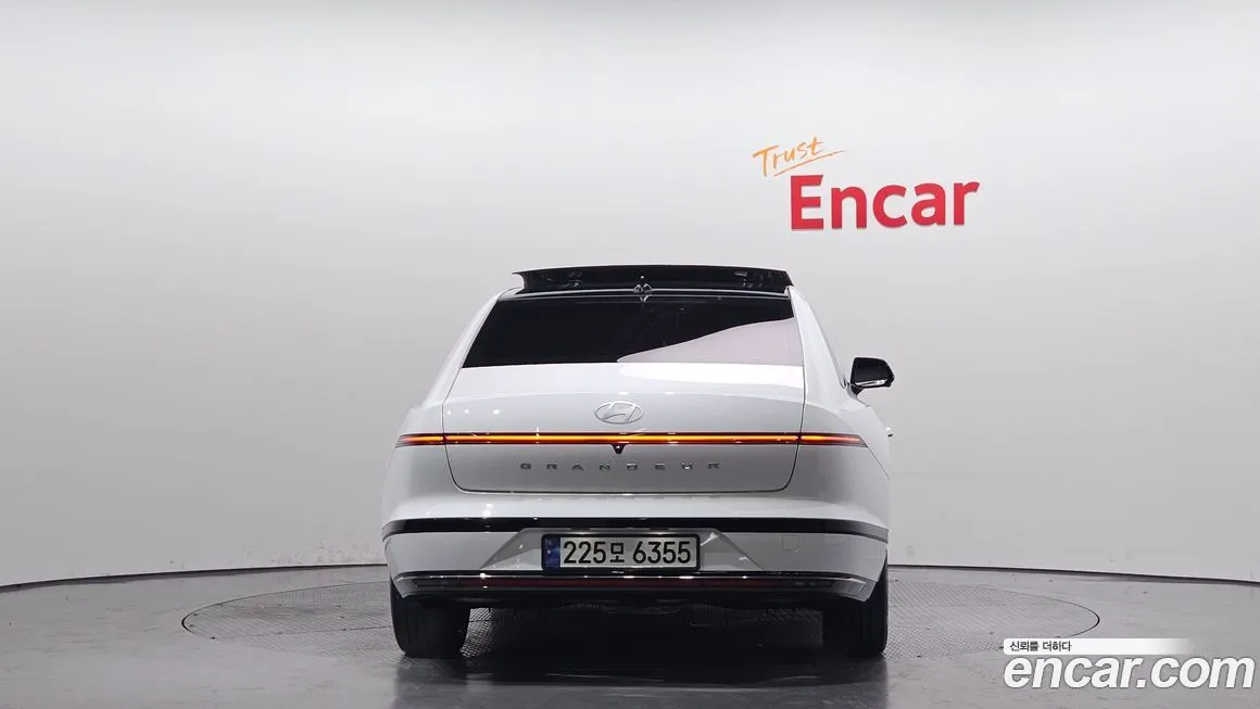 Hyundai Grandeur 2023 из KR, фото 4