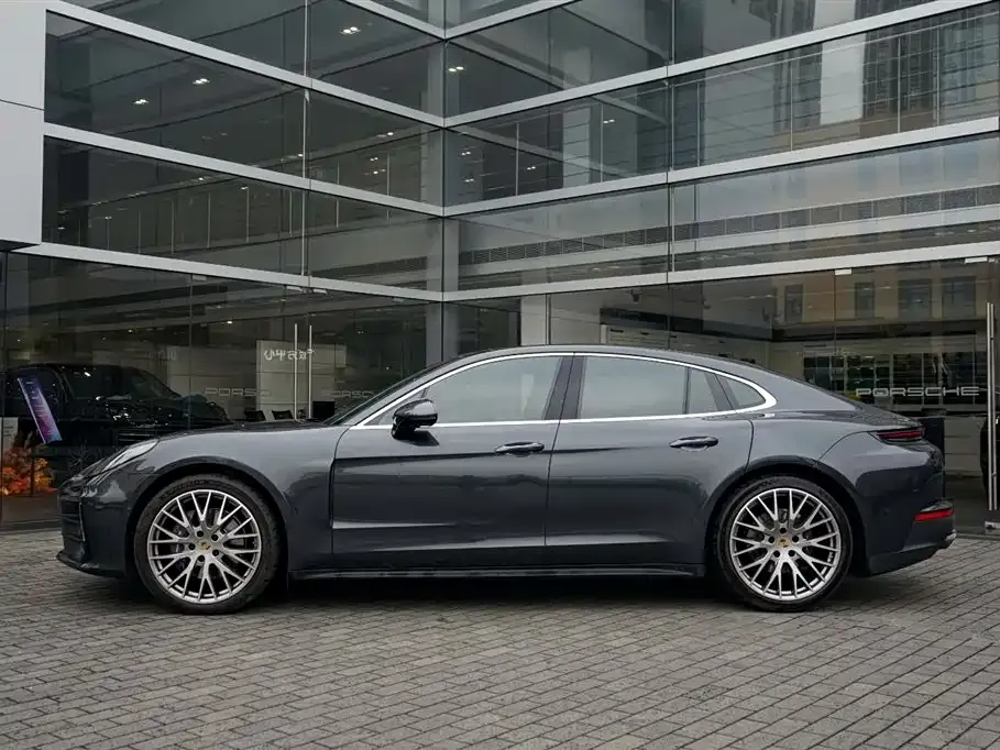 Porsche Panamera 2024 из CN, фото 2