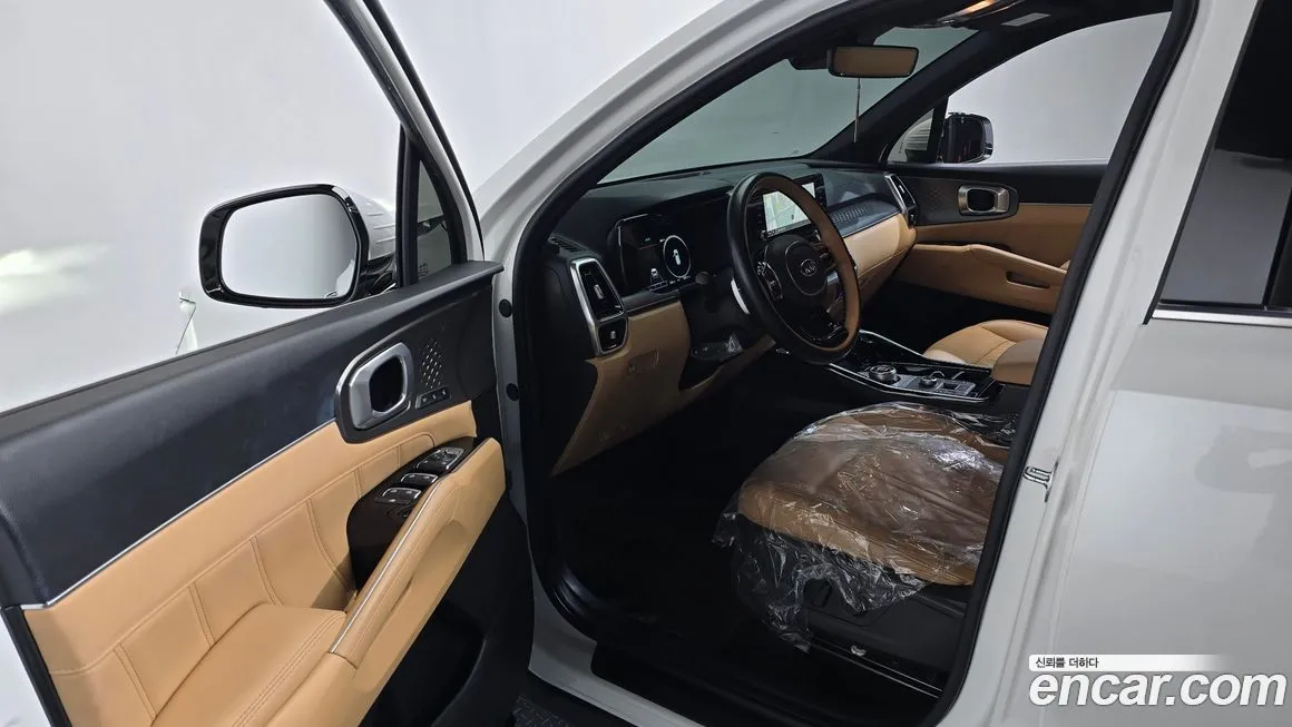 Kia Sorento — фото 10