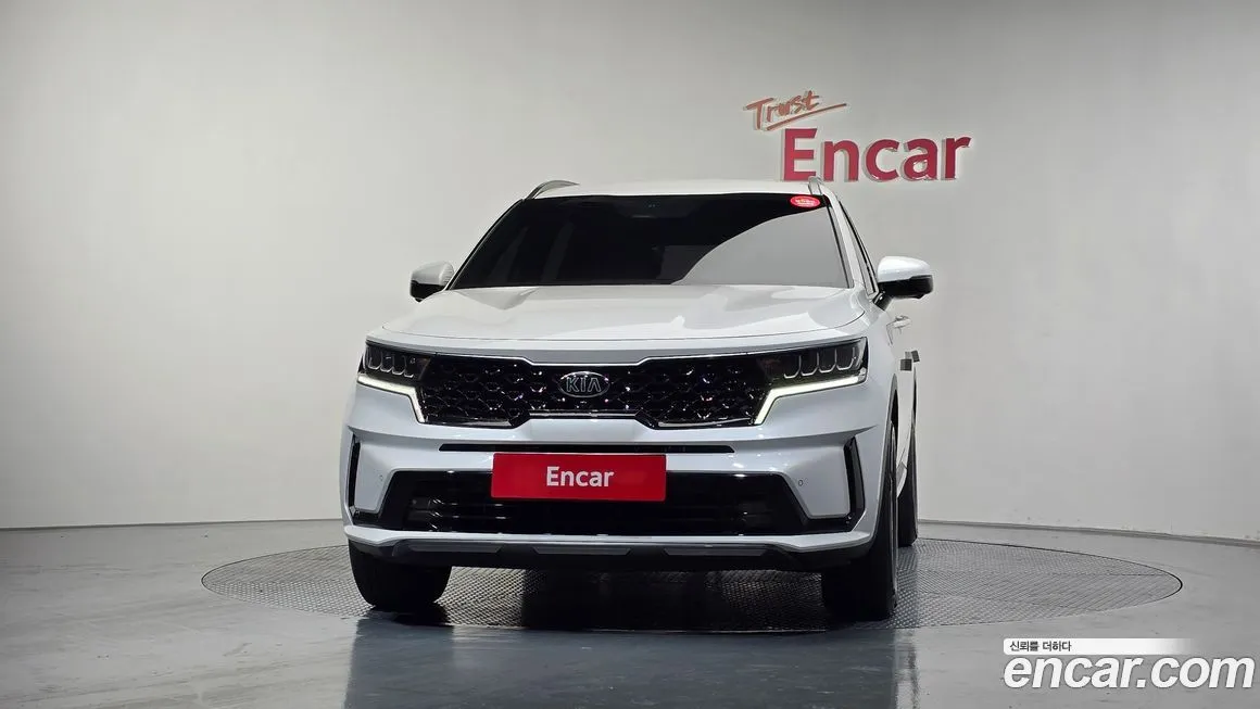 Kia Sorento — фото 3