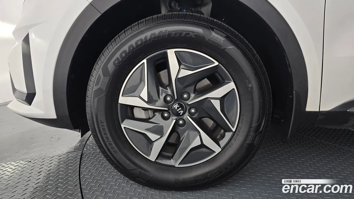 Kia Sorento — фото 5