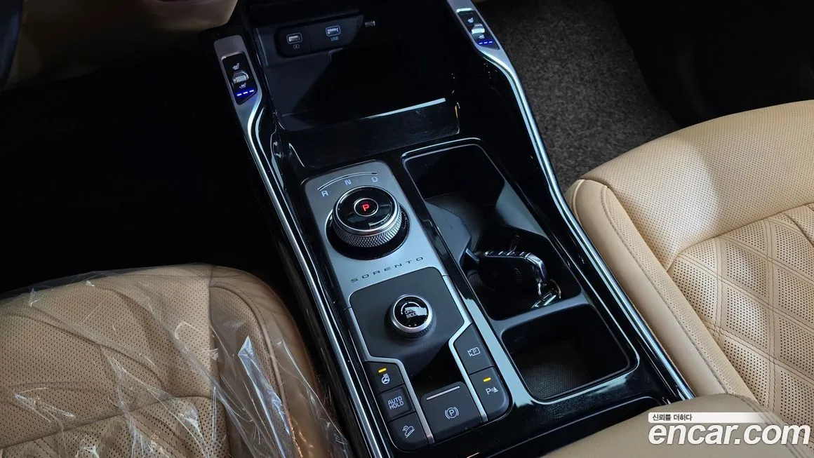 Kia Sorento — фото 9