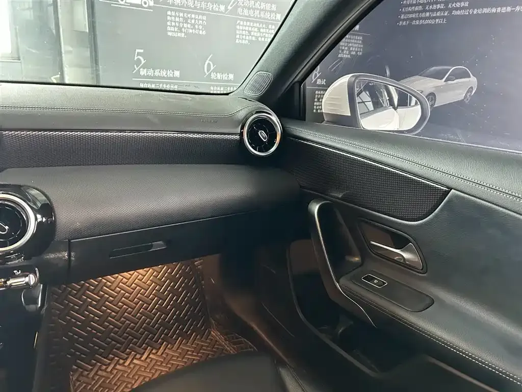 Mercedes-Benz A-Class 2022 из CN, фото 9