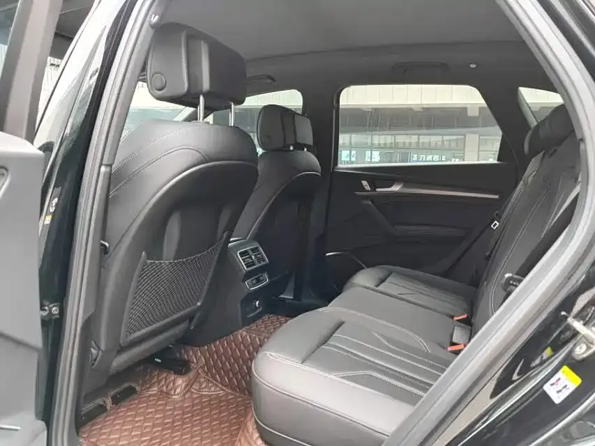 Audi Q5L 2024 из CN, фото 8