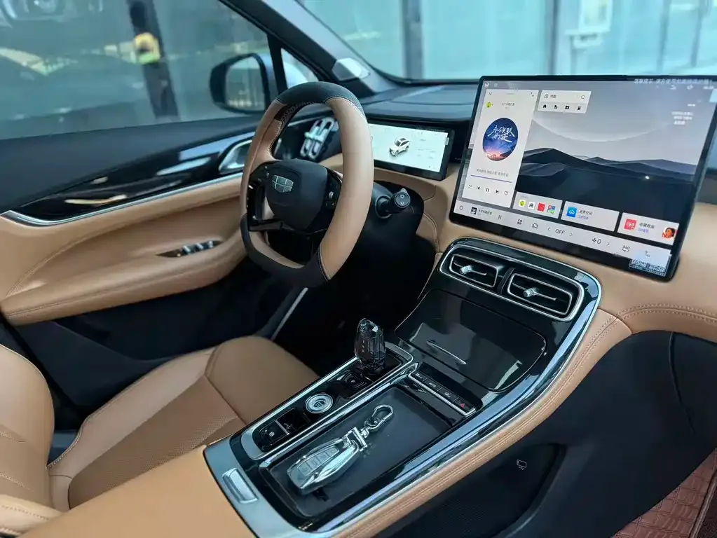 Geely Boyue L 2025 из CN, фото 9