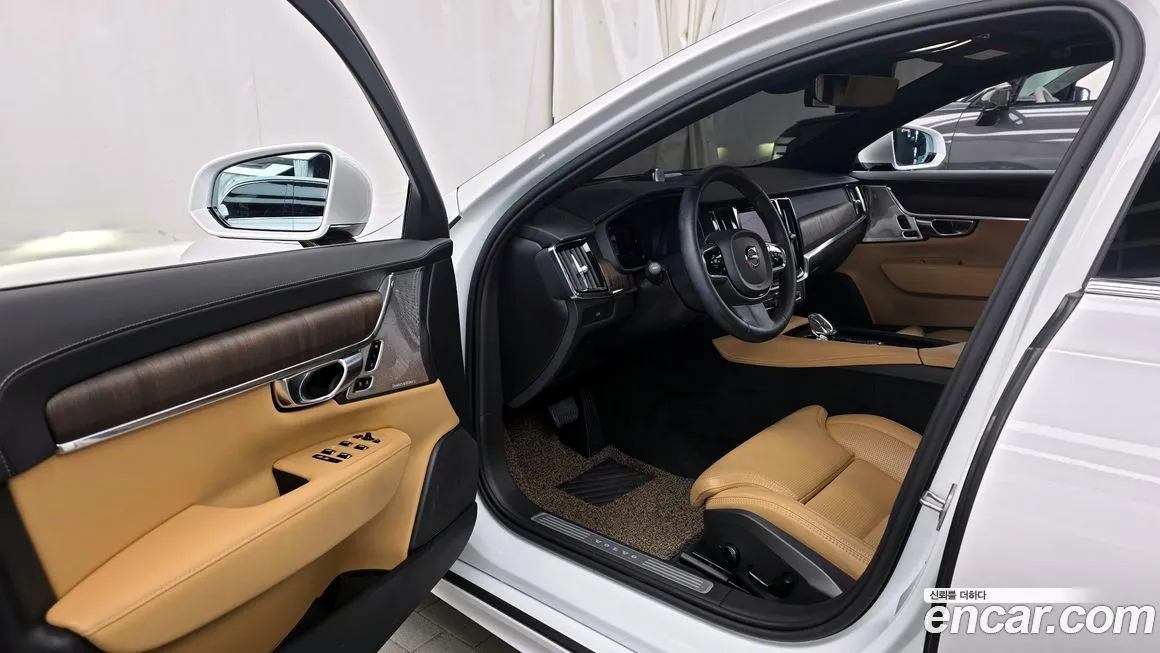 Volvo S90 — фото 10