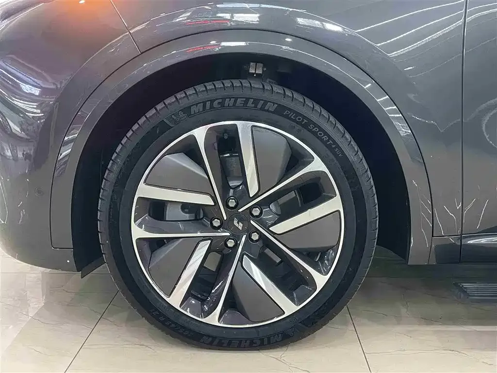 Li Auto L9 2024 из CN, фото 8