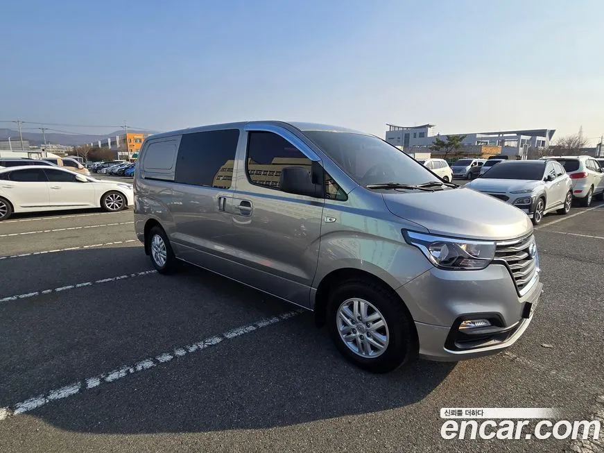 Hyundai Starex 2021 из KR, фото 6