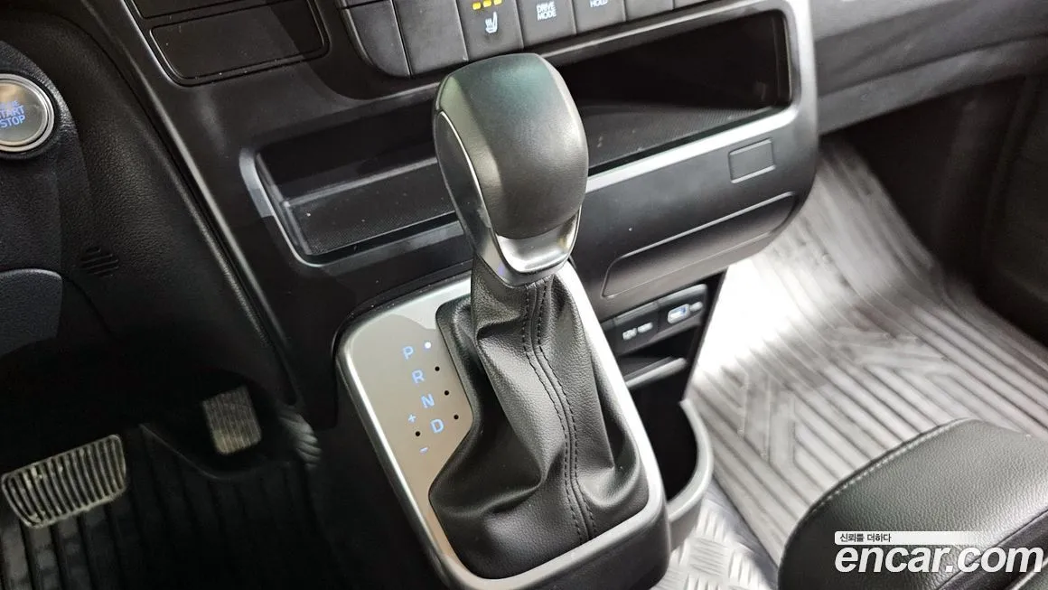 Hyundai Staria — фото 9